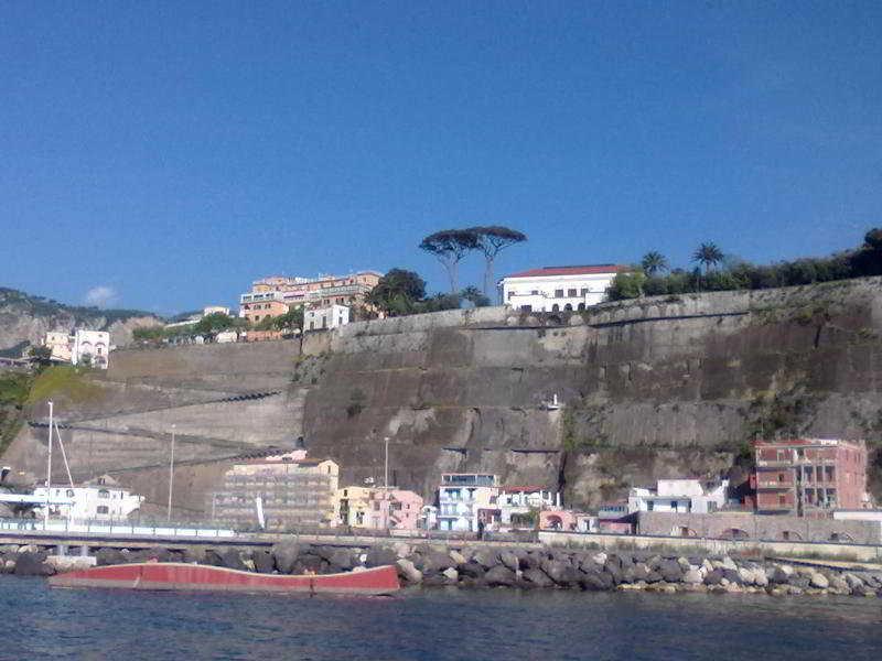 Hotel Cosmomare Piano di Sorrento Exterior foto